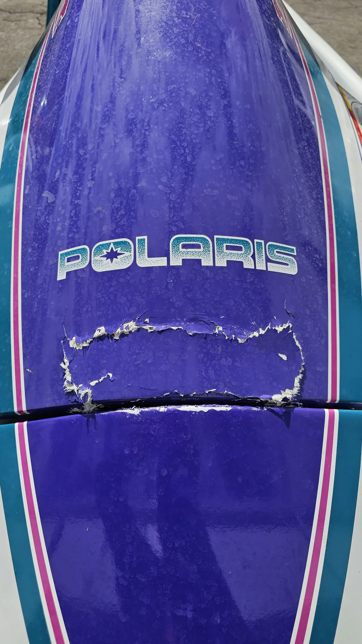 Fiberglass lid before repair